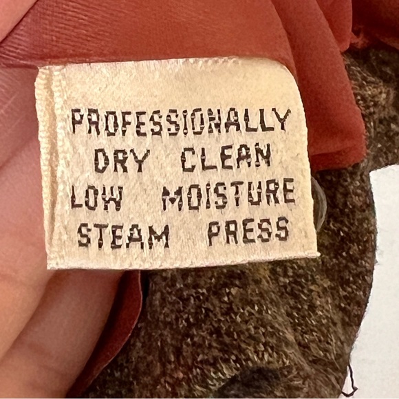 LINDA ALLARD for Ellen Tracy 100% Wool Single Button Blazer—SZ. 4 - Picture 11 of 16